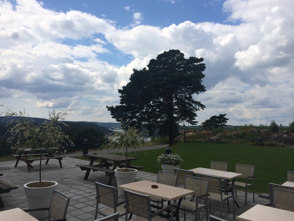 Fredriksten Hotell Халден Екстериор снимка