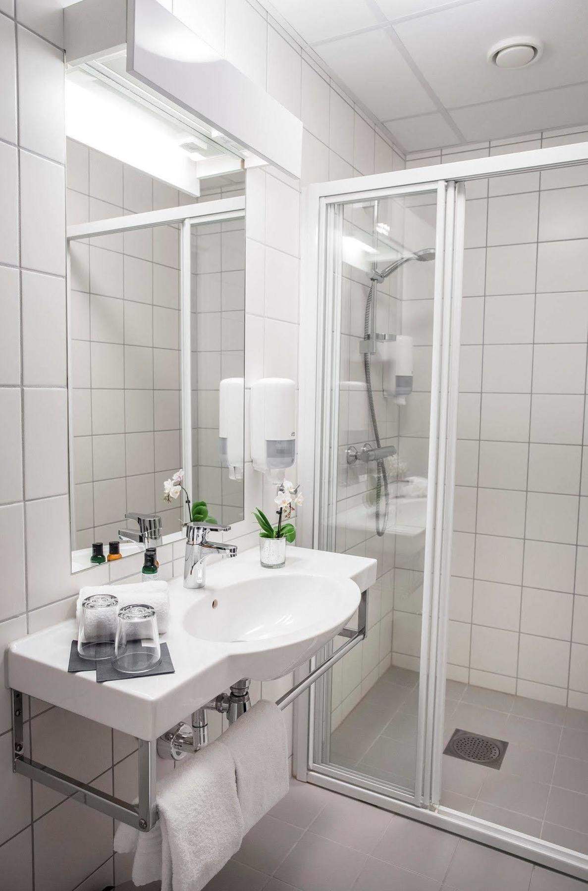 Fredriksten Hotell Халден Екстериор снимка